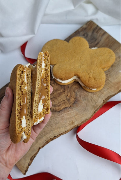 Gingerbread & Caramel Cookie Sandwiches