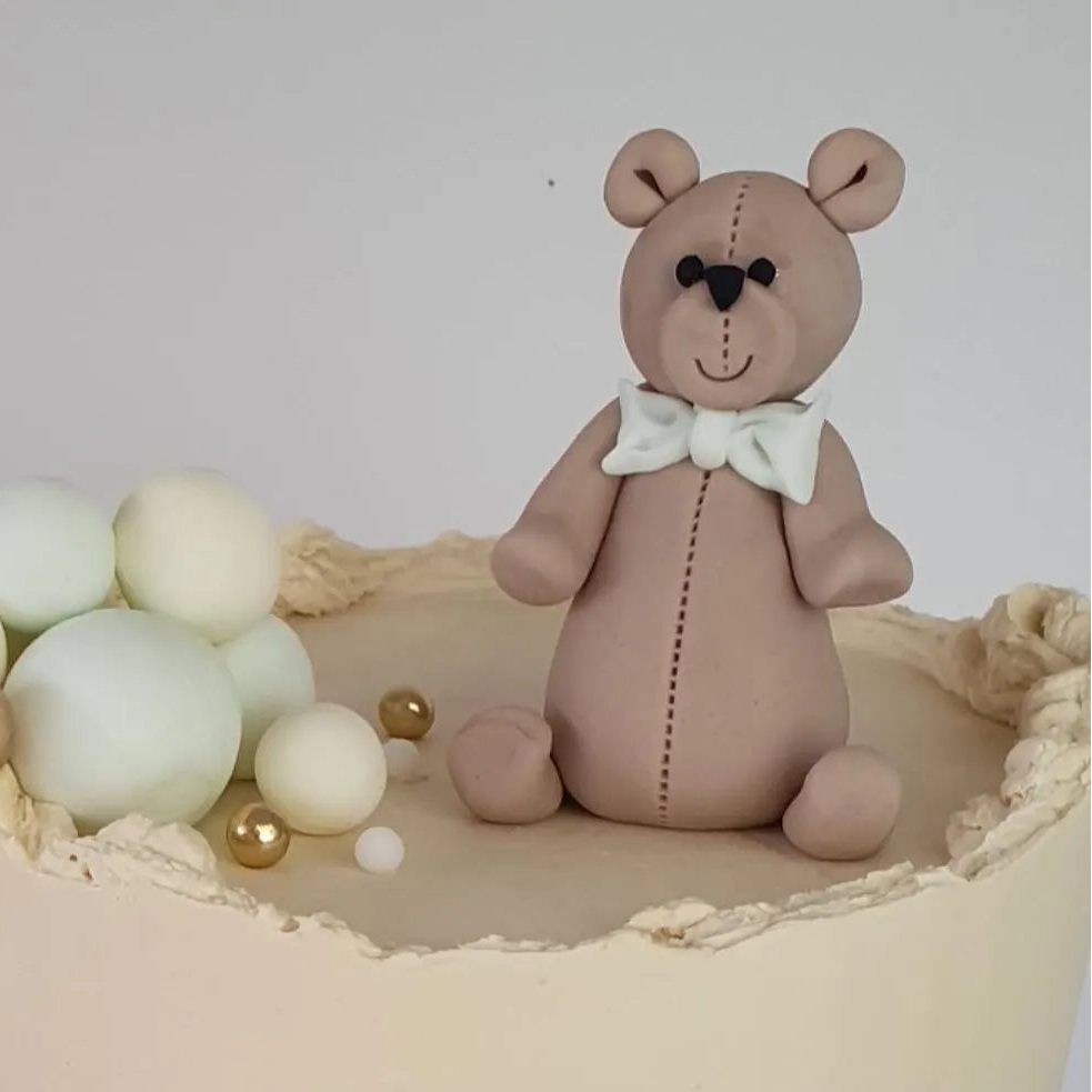 Teddy Bear cake topper